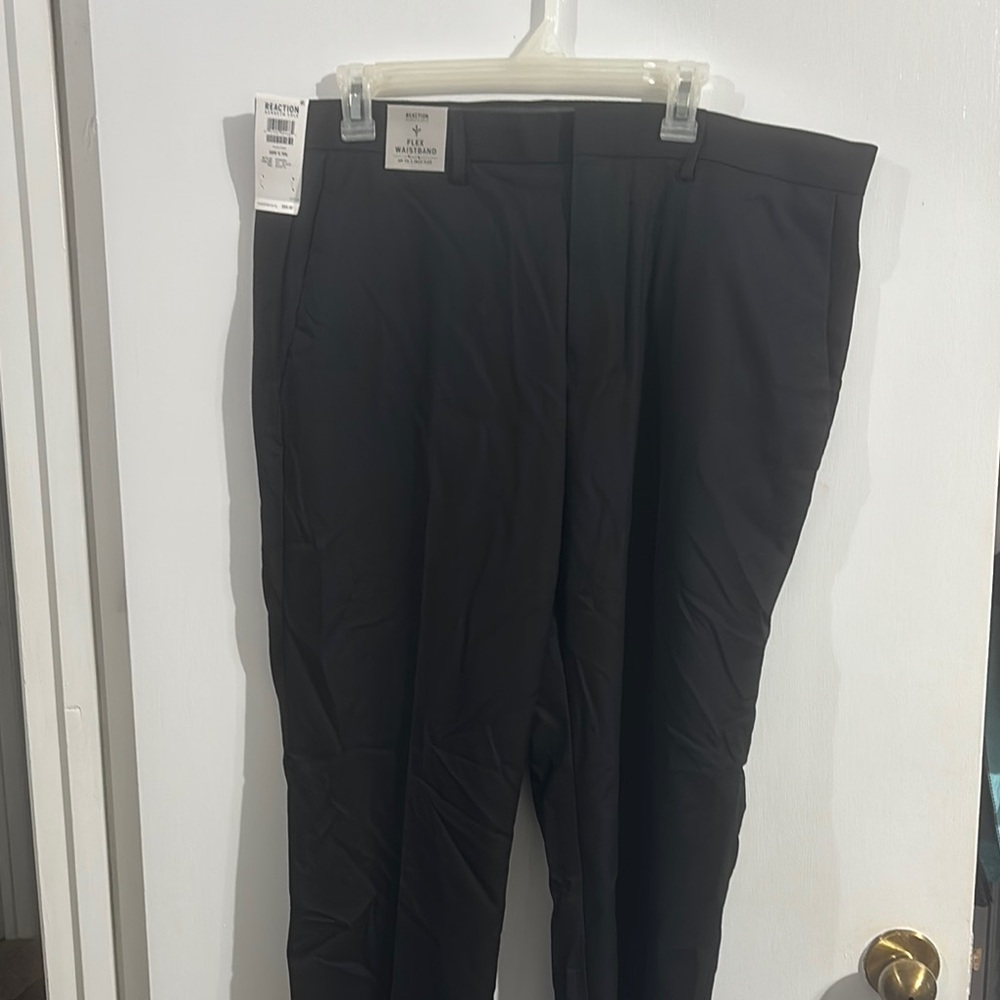 Kenneth Cole Reaction Black Dress Pants Classic Straight-Leg